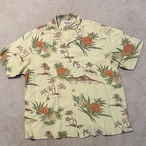Tommy Bahama Green Pineapple Print Casual Shirt